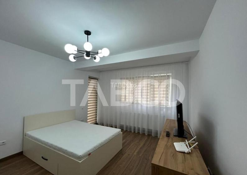 Garsoniera la prima inchiriere cu balcon si gradina in Selim