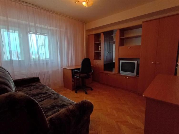Apartament cu 3 camere de inchiriat - 4