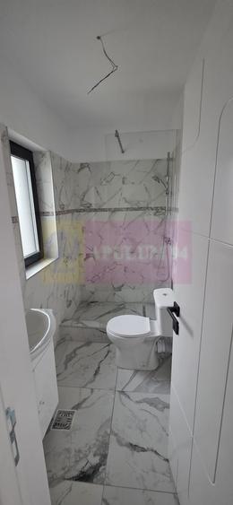 Vila de vanzare cu 4 camere in Brebu - 18