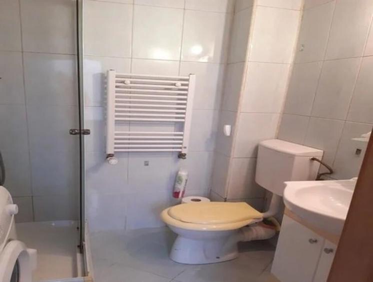 1 camera in zona Blascovici - 1