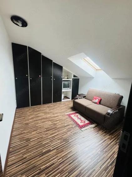 Se vinde- Apartament 3 camere tip duplex . - 10
