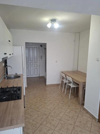 Inchiriez apartament 2 camere decomandate Careiului - 3