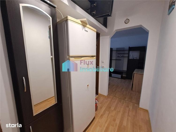 Apartament cu 2 camere nedecomandat în George Enescu