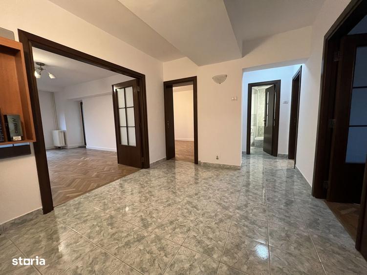 Piata Unirii, ideal birouri - 6