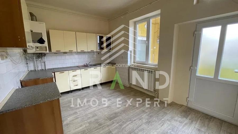 Ap 2 camere DECOMANDAT, CURTE INTERIOARA, PARCARE, PET-FRIENDLY, zona Centru Ap 2 camere DECOMANDAT, CURTE INTERIOARA, PARCARE, PET-FRIENDLY, zona Centru