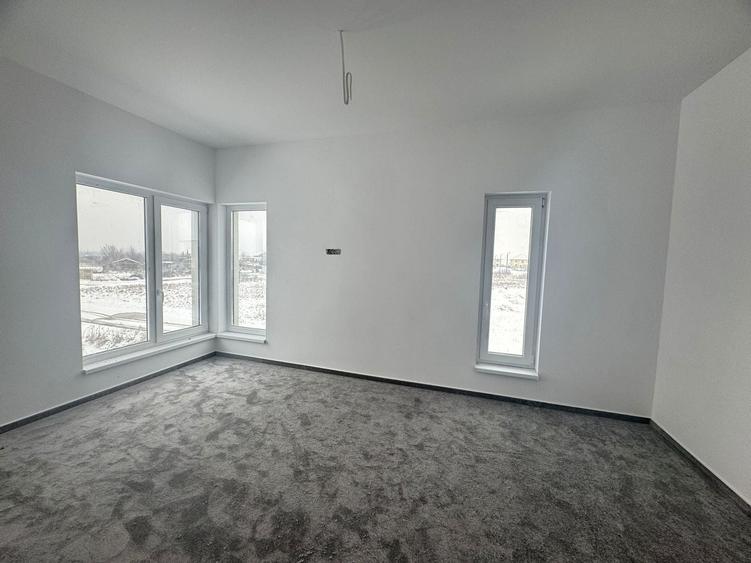 Duplex Modern Despărțit prin Camera Tehnică 167.000 Euro - 10