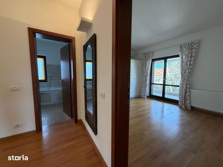 Vila cu piscina Iancu Nicolae Zoo Baneasa 6 dormitoare - 6