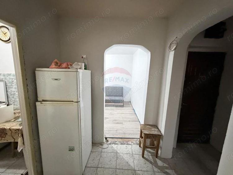 Apartament 3 camere et 2 - 7