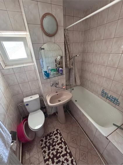 Apartament 3 camere 2 bai decomandat - 7