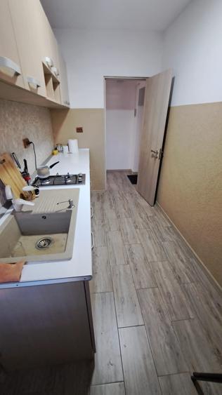 OCAZIE ! GARA 2 CAMERE TRANSFORMAT IN SPATIU COMERCIAL, IDEAL BIROURI / CABINETE - 4