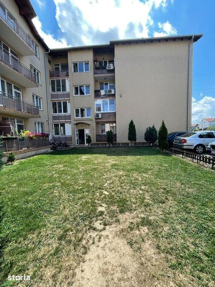 Apartament cu 3 camere în Florești