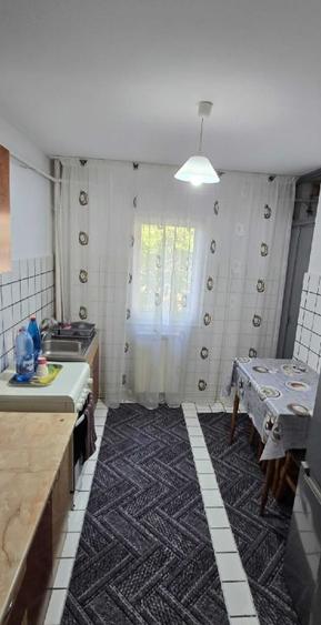 Apartament cu 2 camere decomandat în Centru Civic