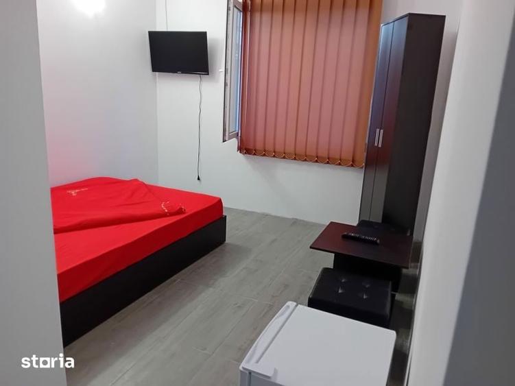 Casă cu 4 camere cu Teren 100 Mp în Central