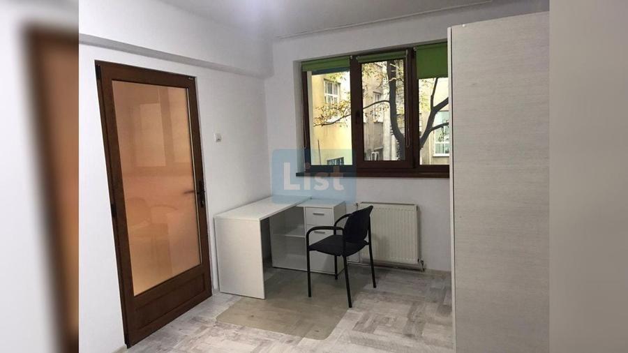 Apartament cu 2 camere semidecomandat, mobilat în Central