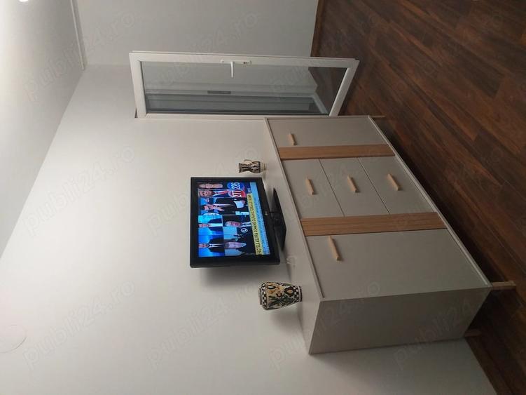 Apartament cu 2 camere decomandat în Titan