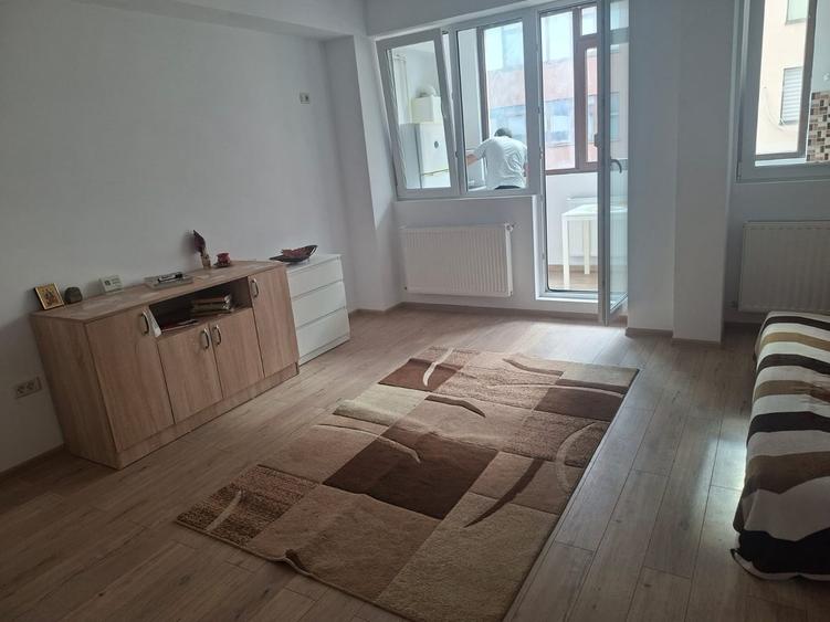 Apartament decomandat în Tineretului