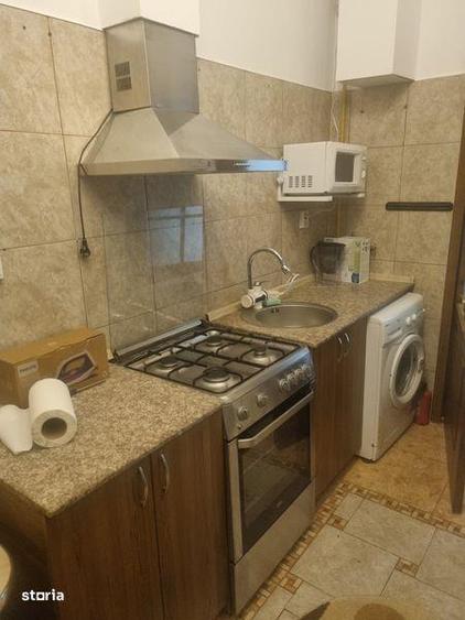 Casă cu 3 camere cu Teren 120 Mp în Central