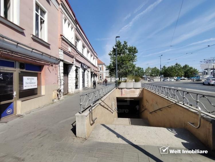 Garsonieră decomandată în Central
