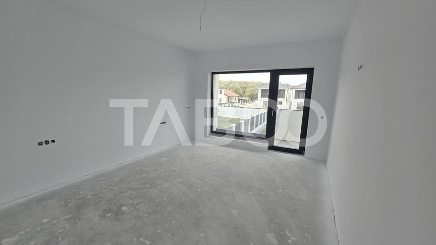Duplex cu 4 camere cu Teren 475 Mp în Șelimbăr