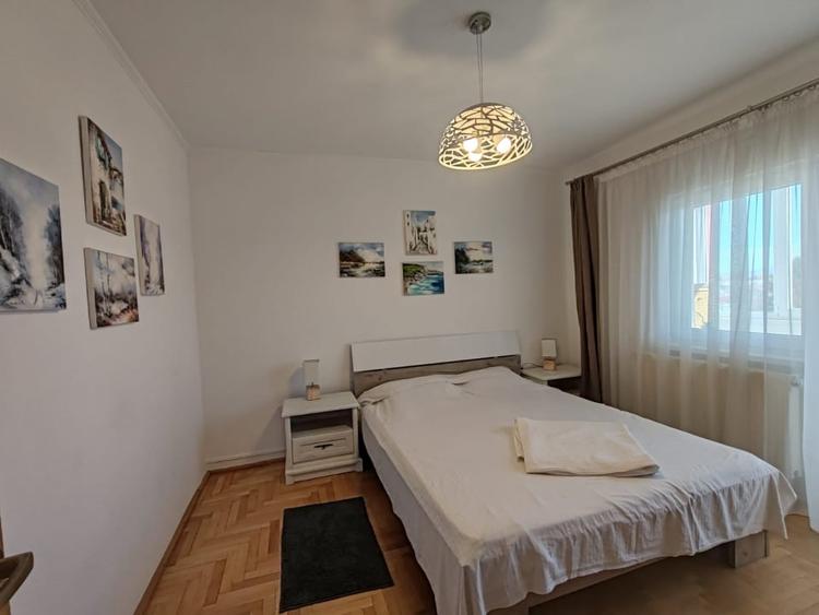 Apartament cu 2 camere decomandat, mobilat în Județean