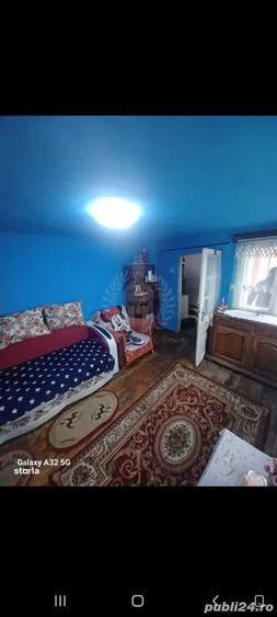 Casă cu 6 camere cu Teren 400 Mp în 8 Martie