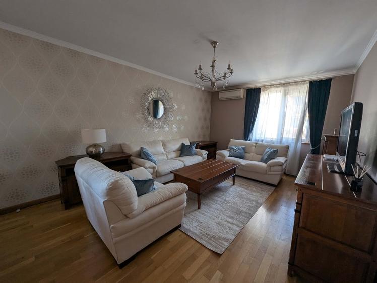 Apartament cu 2 camere decomandat în Nufărul