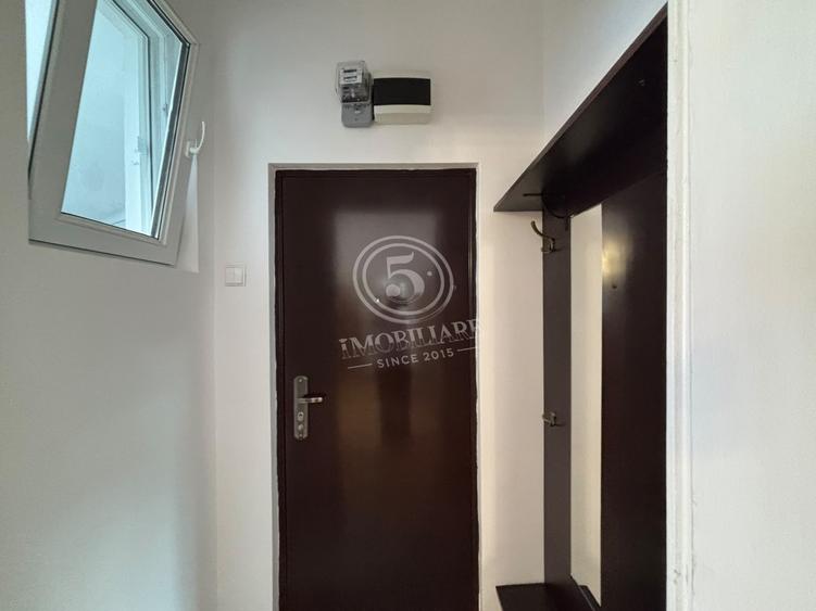 Apartament cu 2 camere semidecomandat, mobilat în Primăverii