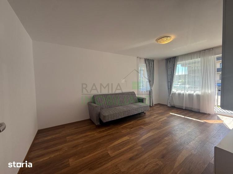 Apartament cu 3 camere decomandat, mobilat în Tractorul