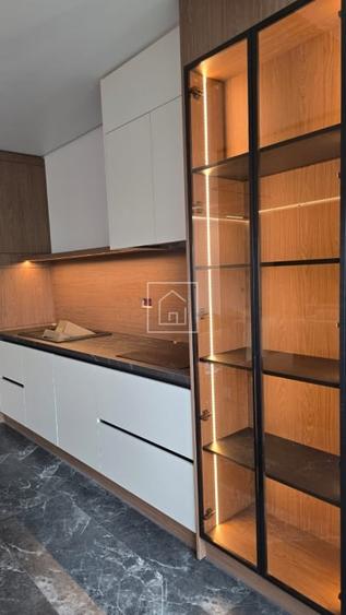 Apartament cu 2 camere decomandat, mobilat în Turnișor
