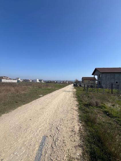 Teren Construcții intravilan de 2500 mp, în Ovidiu