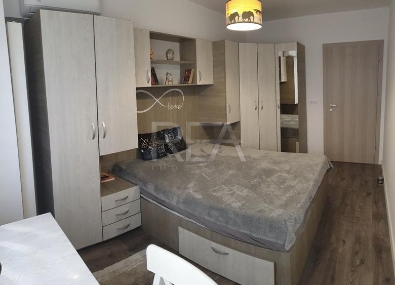 Apartament cu 3 camere decomandat, mobilat în Pipera