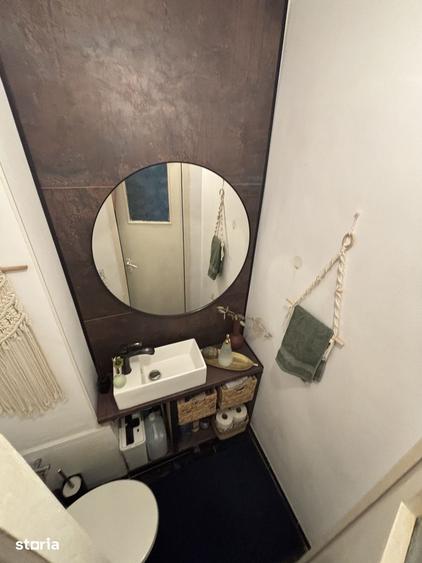 Apartament cu 4 camere în Militari