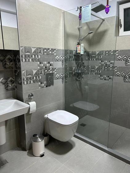 Apartament cu 2 camere decomandat în Preajba