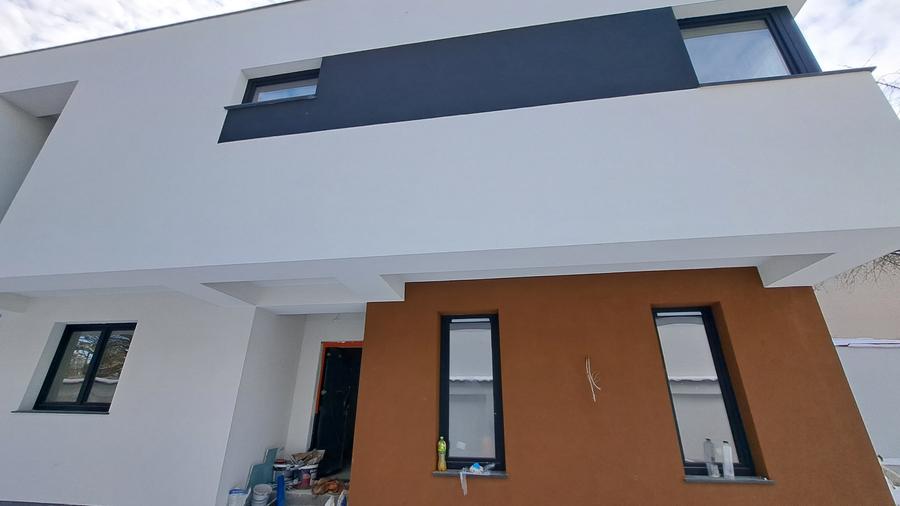 VILA SUPERBA CU 5 CAMERE AMPLASATA IDEAL - 40