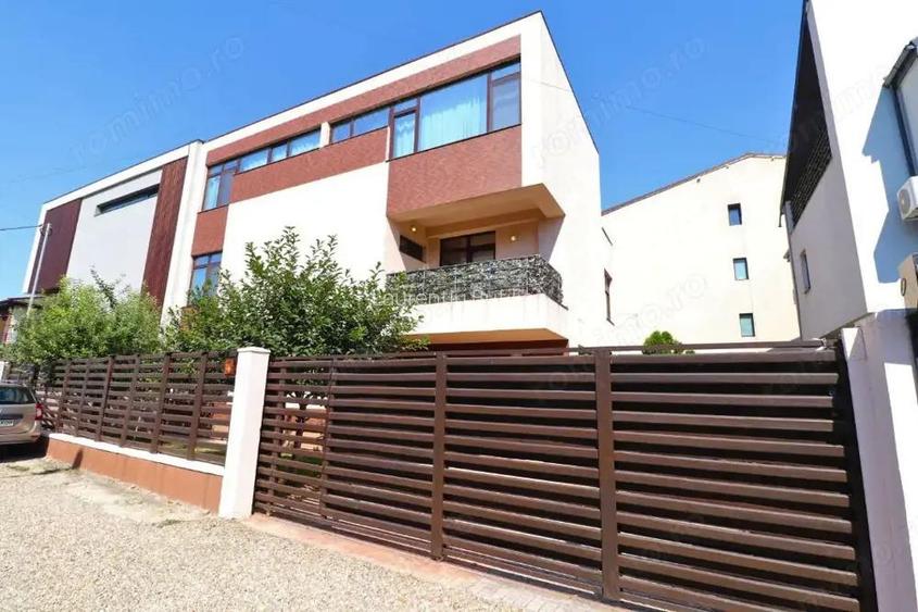 Salajan - vila superba cu 2 etaje - living 48mp fara stalpi Salajan - vila superba cu 2 etaje - living 48mp fara stalpi