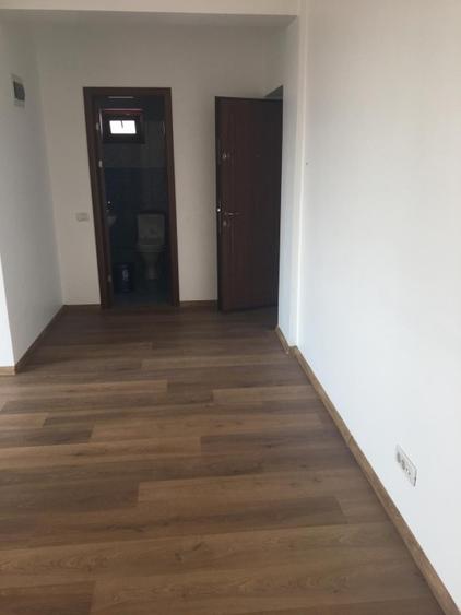 Inchiriez spatiu Birou  - 8