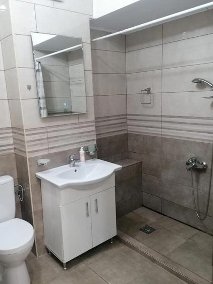 Ofer pt. inchiriat apartament 2 camere decomandat +optional parcare - 1