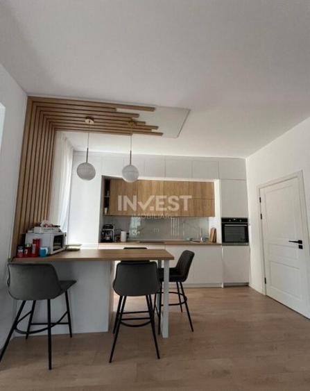 *Vila Bucium-Vi?an* - 650mp teren - *toate utilita?ile* - 6