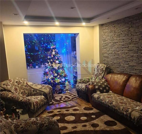 Apartament 4 camere decomandat Racadau