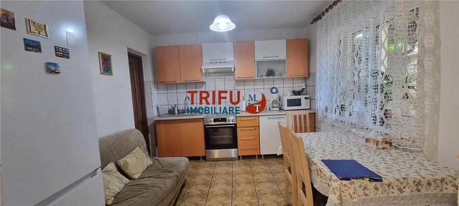 Casa de vanzare pretabila pentru 2 familii situata in proximitatea Cetatii Alba - 12