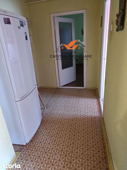 Apartament 2 camere decomandat, etaj 2, Cetate-Mercur ! - 2