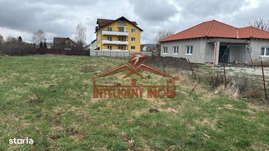 Teren intravilan de vanzare in Fagaras zona Meltea - 1