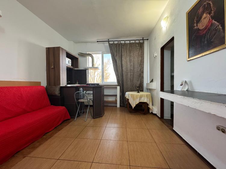 Garsonieră 26 mp Zona Far Mobilată Utilată - 1