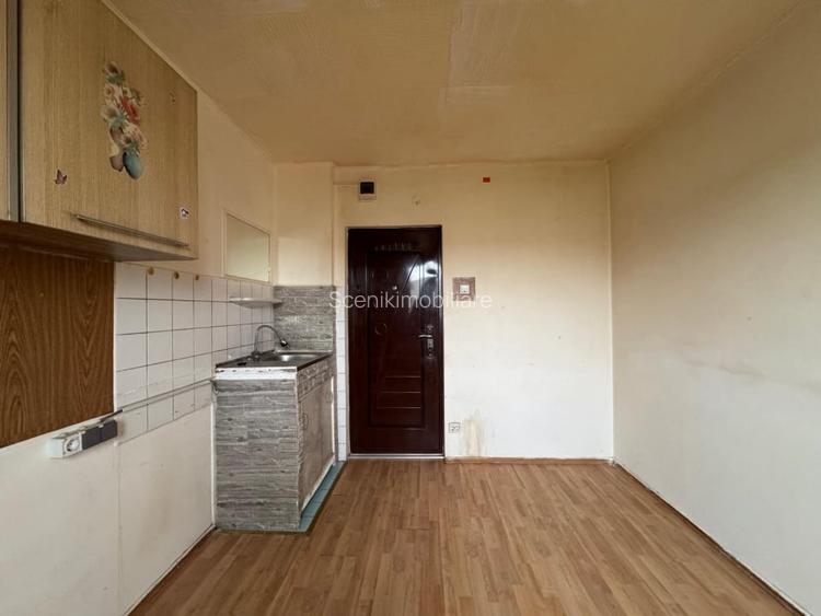 Cartier Florilor, Aleea Violetelor, garsoniera cu baie separata pe etaj Cartier Florilor, Aleea Violetelor, garsoniera cu baie separata pe etaj