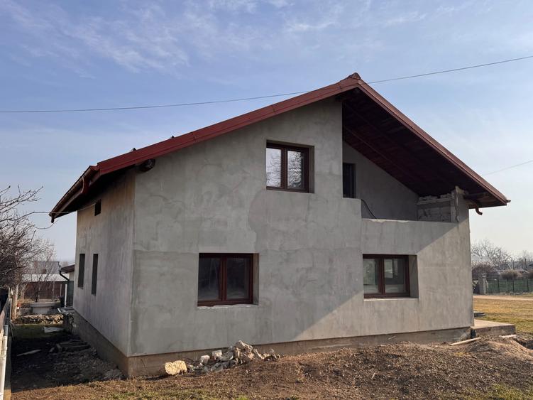 Casa noua cu mansarda zona electrocontact Botosani - 6