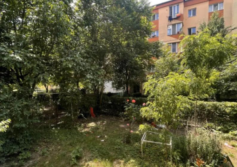 Apartament de 3 camere, 64 mp, parter, balcon, iesire gradin - 11