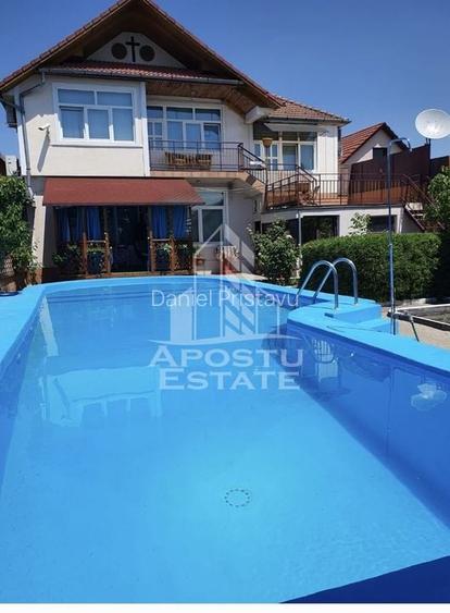 Casa individuala pretabila pentru pensiune, Giarmata