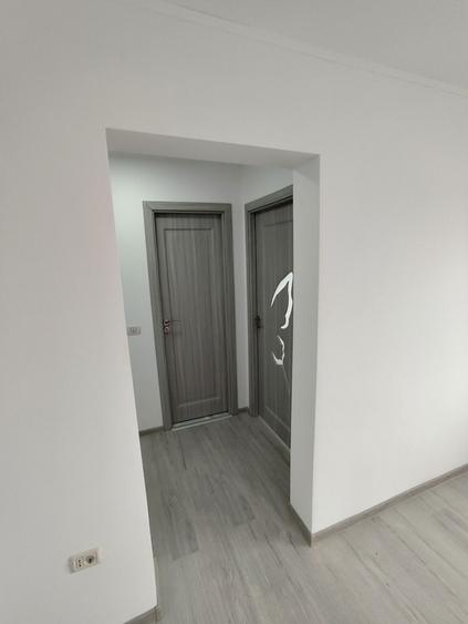 Apartament Comanesti - 5