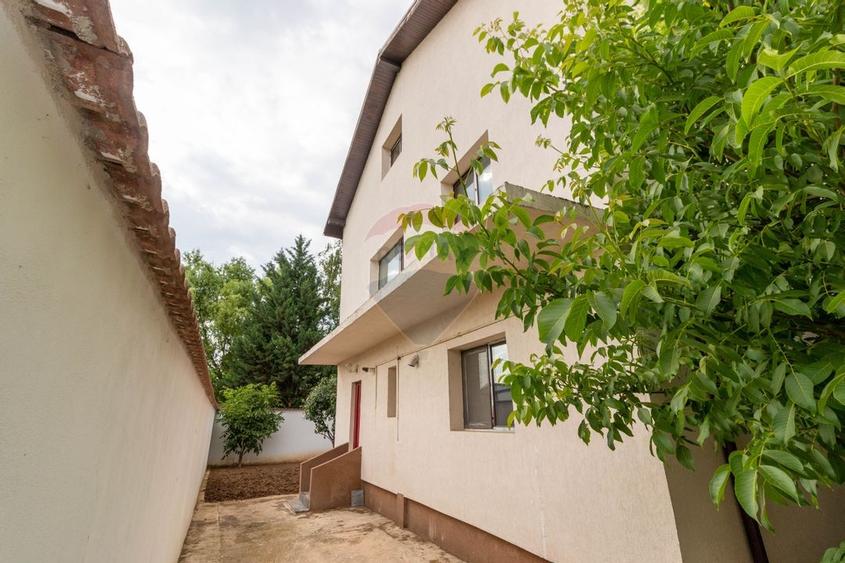 Vila deosebita P+1+M de vanzare Pantelimon - Padurea Cernica - 34