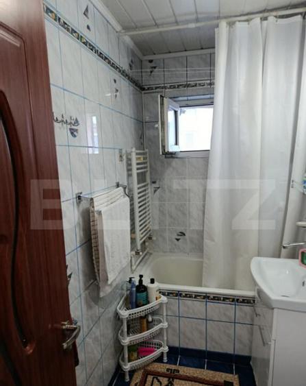 Apartament 3 camere, 67 mp, zona George Enescu - 10
